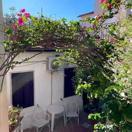 Via Della Campana 17 Ferienhaus